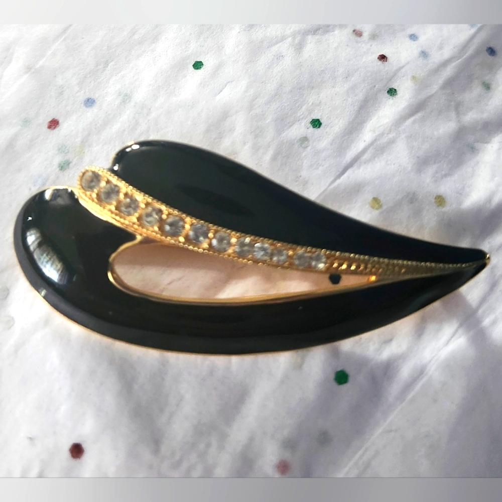 Vtg 1990s Daria Signed Black Enamel Rhinestone Open Modernist Leaf Pin Brooch